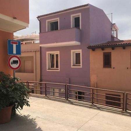 Bella'S House Apartamento Castelsardo Exterior foto