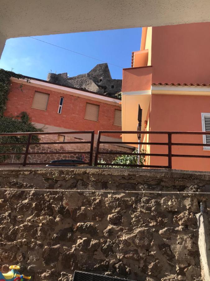Bella'S House Apartamento Castelsardo Exterior foto